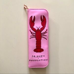 Friends x Makeup Revolution Lobster Pink Brush Case